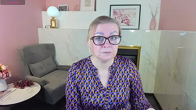 AlexandraKind online show from 02/26/25, 09:05