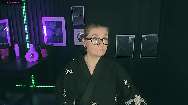 AlexandraKind online show from 02/28/25, 04:53