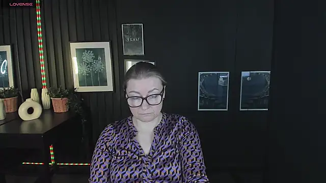 AlexandraKind online show from 03/07/25, 07:19