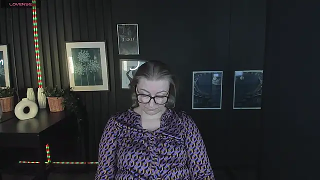 AlexandraKind online show from 03/07/25, 10:24