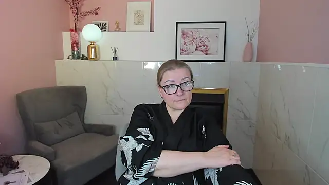 AlexandraKind online show from 03/14/25, 12:10