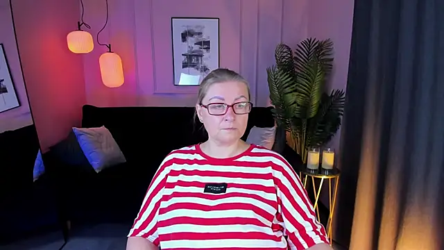 AlexandraKind online show from 09/10/25, 01:44