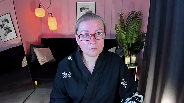 AlexandraKind online show from 09/20/25, 01:45