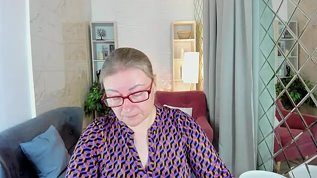 AlexandraKind online show from 10/10/25, 02:05