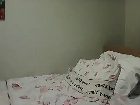 housewife shantie online show from 04/11/26, 02:54