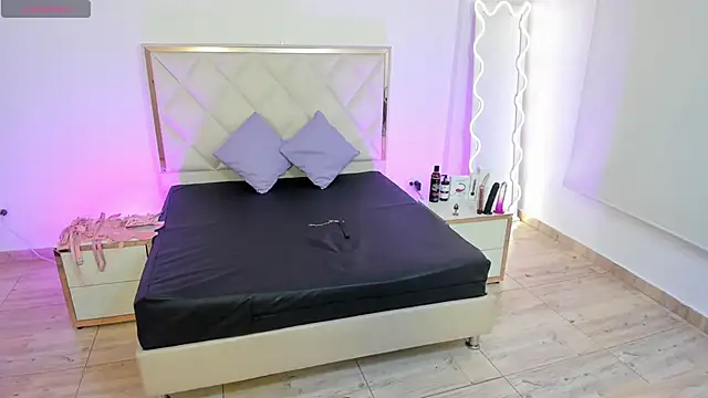 Andy tay1 online show from 02/12/25, 03:29