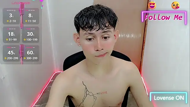 Snapshot of tanjiro_cute chatting on 01/11/25, 03:34 tanjiro cute online show from 01/11/25, 03:34