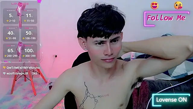 Snapshot of tanjiro_cute chatting on 01/18/25, 07:28 tanjiro cute online show from 01/18/25, 07:28