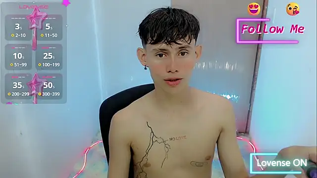 Snapshot of tanjiro_cute chatting on 01/26/25, 11:50 tanjiro cute online show from 01/26/25, 11:50