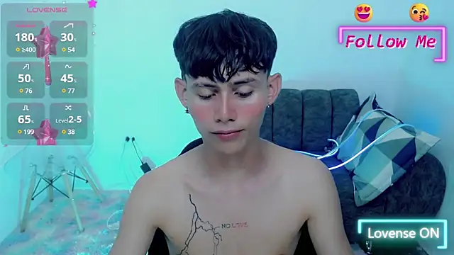 Snapshot of tanjiro_cute chatting on 01/30/25, 03:33 tanjiro cute online show from 01/30/25, 03:33