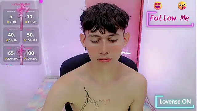 Snapshot of tanjiro_cute chatting on 02/10/25, 02:41 tanjiro cute online show from 02/10/25, 02:41