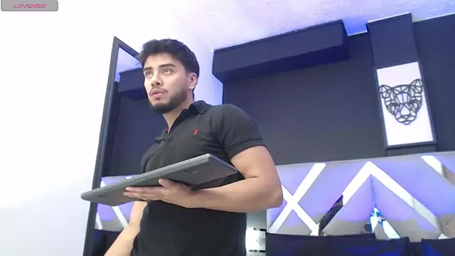 Tommidubois online show from 01/02/25, 03:05