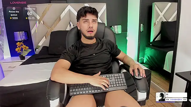 Tommidubois online show from 03/18/25, 02:15