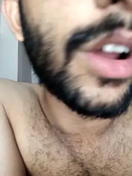 Vignesh3246 online show from 10/12/25, 07:13