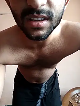 Vignesh3246 online show from 12/18/25, 10:10