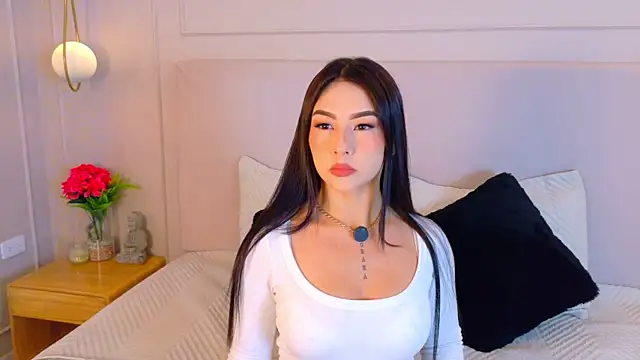 EymiCuper online show from 09/13/25, 07:24