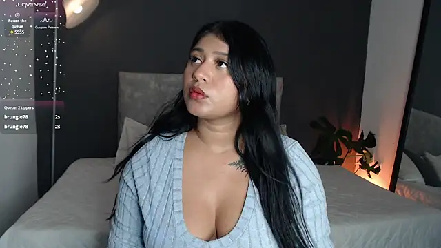 alinakiss online show from 06/14/26, 04:03