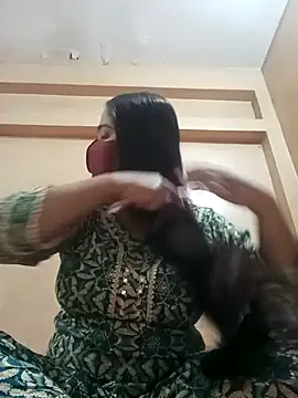 Magical Girl- online show from 01/17/25, 03:12