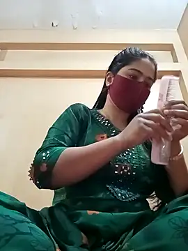 Magical Girl- online show from 01/27/25, 03:47