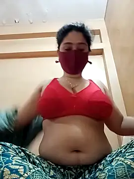 Magical Girl- online show from 02/17/25, 07:15