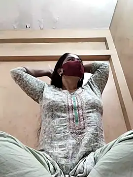 Magical Girl- online show from 03/01/25, 06:35