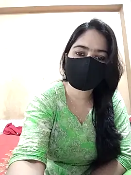 Snapshot of Magical_Girl- chatting on 12/23/25, 04:21 Magical Girl- online show from 12/23/25, 04:21