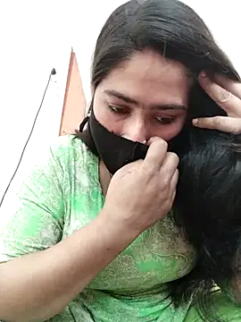 Snapshot of Magical_Girl- chatting on 02/13/26, 06:31 Magical Girl- online show from 02/13/26, 06:31