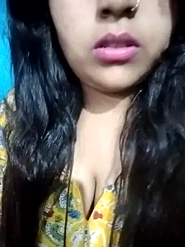 Love-Veronica online show from 02/24/26, 11:52