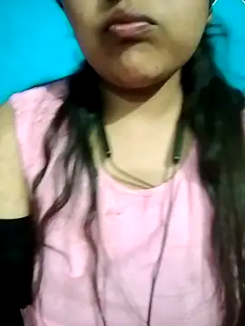 Snapshot of Love-Veronica chatting on 03/11/26, 01:39 Love-Veronica online show from 03/11/26, 01:39