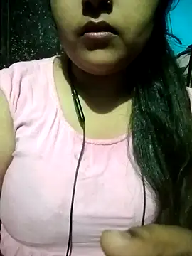 Snapshot of Love-Veronica chatting on 03/12/26, 06:14 Love-Veronica online show from 03/12/26, 06:14