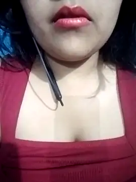 Snapshot of Love-Veronica chatting on 03/26/26, 06:02 Love-Veronica online show from 03/26/26, 06:02