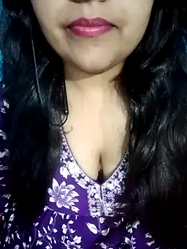 Snapshot of Love-Veronica chatting on 04/30/26, 06:14 Love-Veronica online show from 04/30/26, 06:14