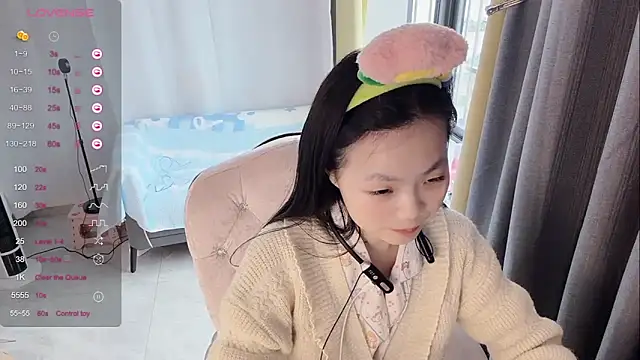 Snapshot of Lena-yyds chatting on 12/05/25, 12:41 Lena-yyds online show from 12/05/25, 12:41