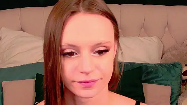 Snapshot of RebeccaMartons chatting on 02/03/25, 12:15 RebeccaMartons online show from 02/03/25, 12:15