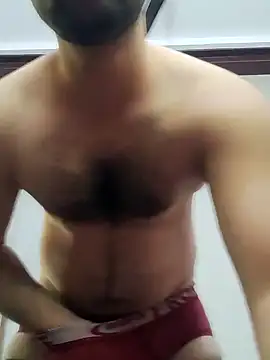 Snapshot of smartboy010101 chatting on 12/14/24, 03:18 smartboy010101 online show from 12/14/24, 03:18