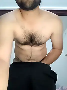 Snapshot of smartboy010101 chatting on 12/22/24, 01:00 smartboy010101 online show from 12/22/24, 01:00