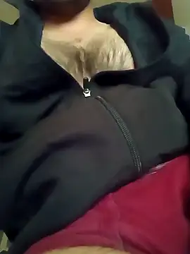 Snapshot of smartboy010101 chatting on 02/13/25, 07:24 smartboy010101 online show from 02/13/25, 07:24