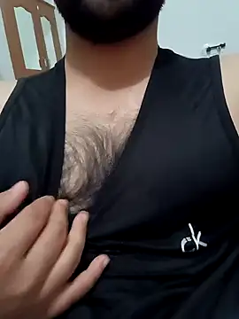 Snapshot of smartboy010101 chatting on 02/21/25, 12:50 smartboy010101 online show from 02/21/25, 12:50