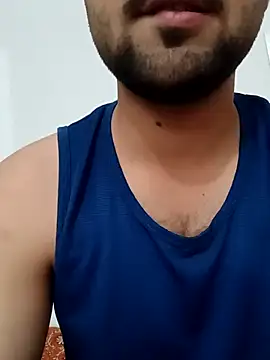 Snapshot of smartboy010101 chatting on 09/15/25, 09:31 smartboy010101 online show from 09/15/25, 09:31