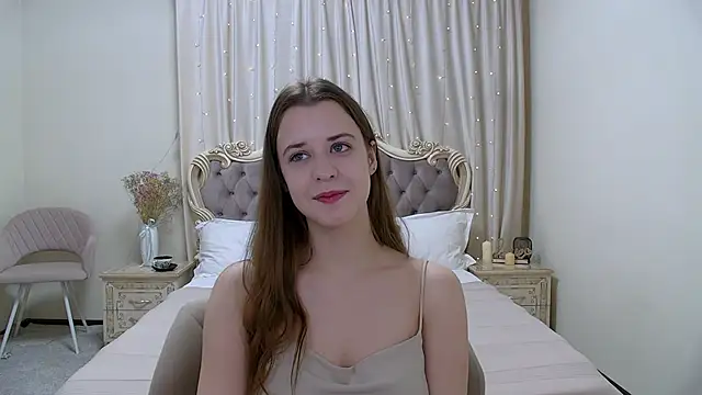 AgataAisitt online show from 02/02/25, 04:11