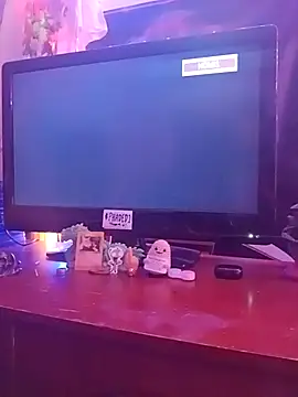 Snapshot of ChuckyyDee chatting on 03/08/26, 02:04 ChuckyyDee online show from 03/08/26, 02:04