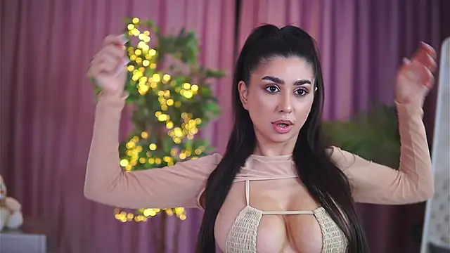 YemayaLuna online show from 12/19/24, 09:06