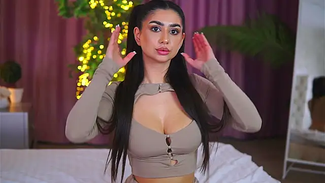 YemayaLuna online show from 12/26/24, 01:07