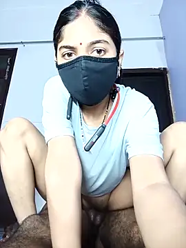 Amzing-Couple online show from 10/16/25, 06:53