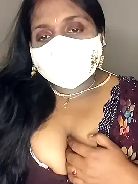 Sexy Radhikaa online show from 03/17/25, 04:22