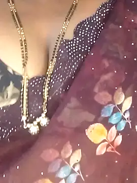 Sexy Radhikaa online show from 11/29/25, 01:41