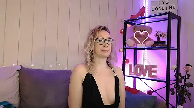 Lyscoquine online show from 03/20/25, 01:04