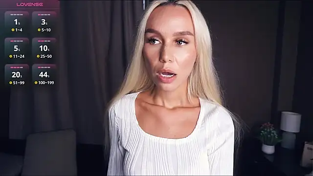 BrittByron online show from 10/27/25, 05:22