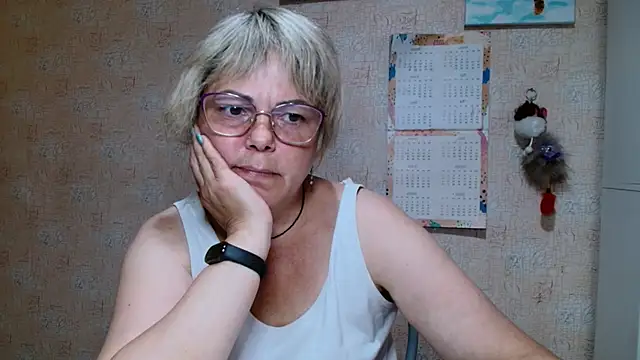 sweetsunset11 online show from 09/14/25, 03:33