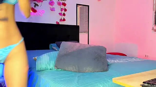 AlanaParker6  online show from 01/15/25, 01:20